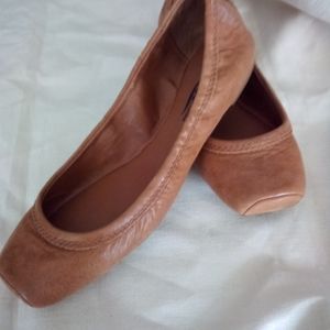 Lucky Brand ballet flats  sq.toe.